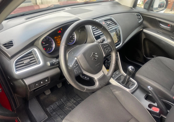 Suzuki SX4 S-Cross cena 30800 przebieg: 69000, rok produkcji 2018 z Zawichost małe 562